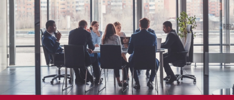 Berufsbegleitende Masterstudiengänge im Bereich Management (M.Sc. oder MBA) - Banner